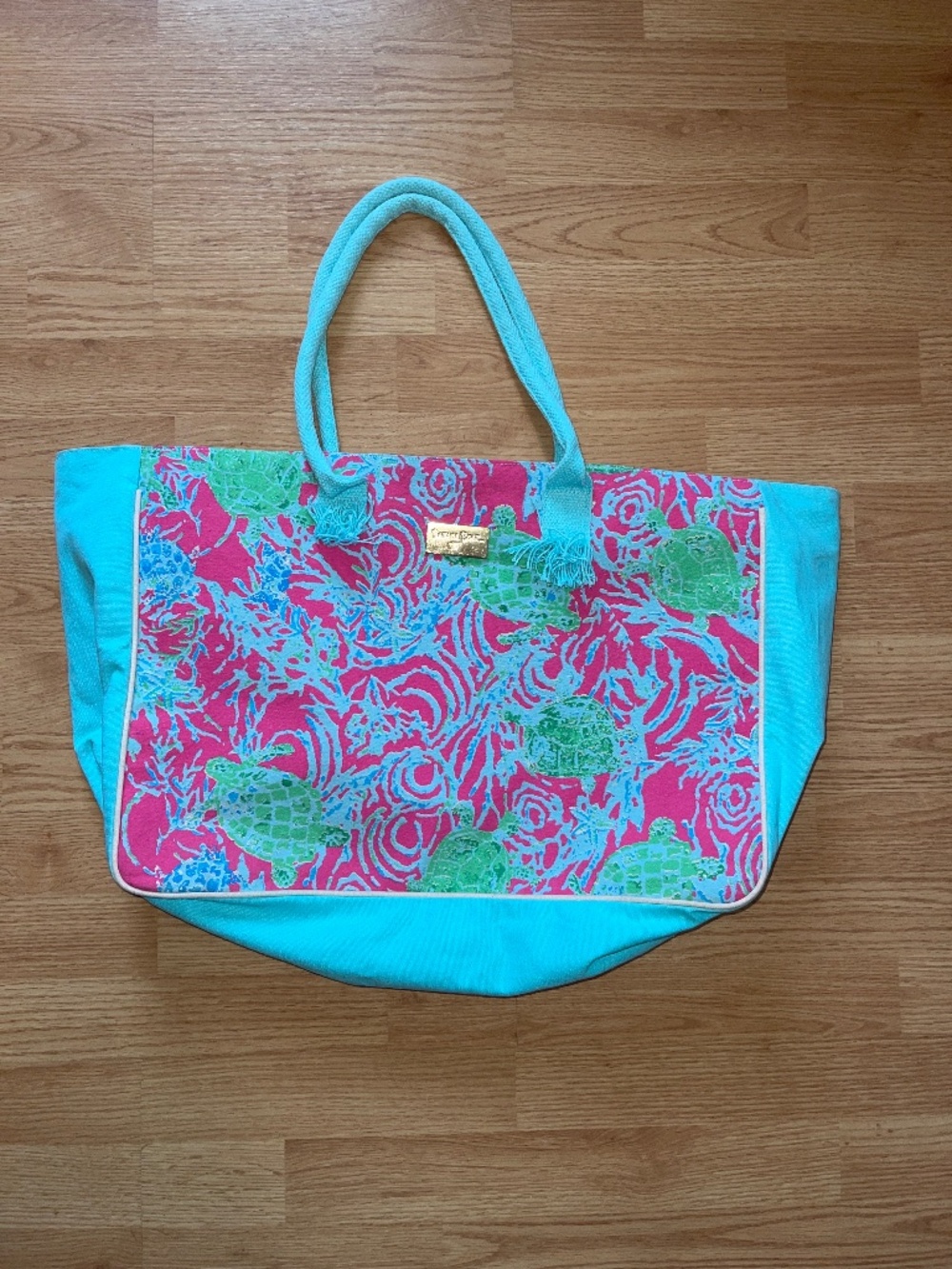 Banana Boat Aqua & Pink Turtle Print Zip Up Beach Bag / Tote